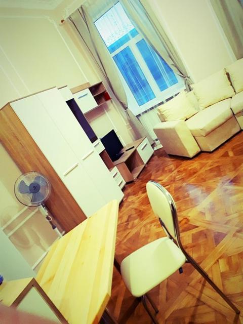 Apartment In The City Center Ivano-Frankivsk Esterno foto